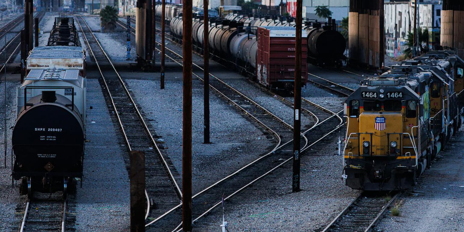 Digitizing Rail Yard Switches with Low-Power LoRa Monitoring